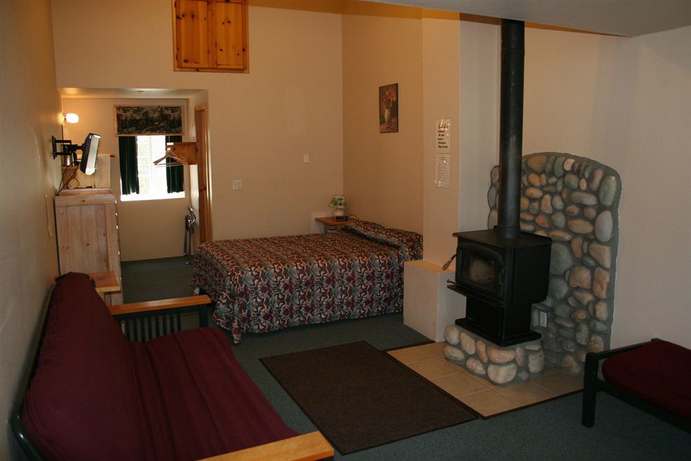 ביג בר לייק Honey Bear Lodge & Cabins מראה חיצוני תמונה