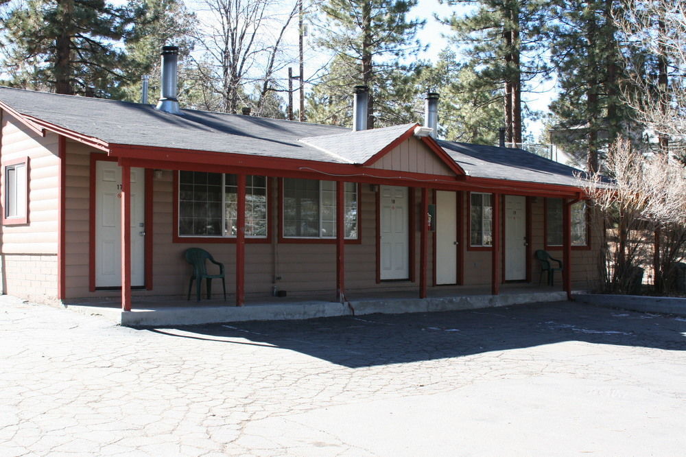 ביג בר לייק Honey Bear Lodge & Cabins מראה חיצוני תמונה